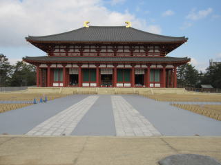 興福寺の中金堂
